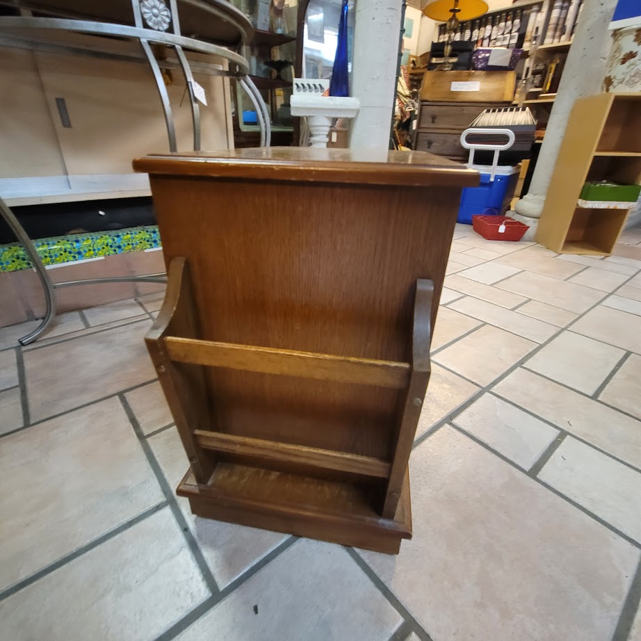 SECONDHAND SANDIES: Nightand side table double side magazine rack