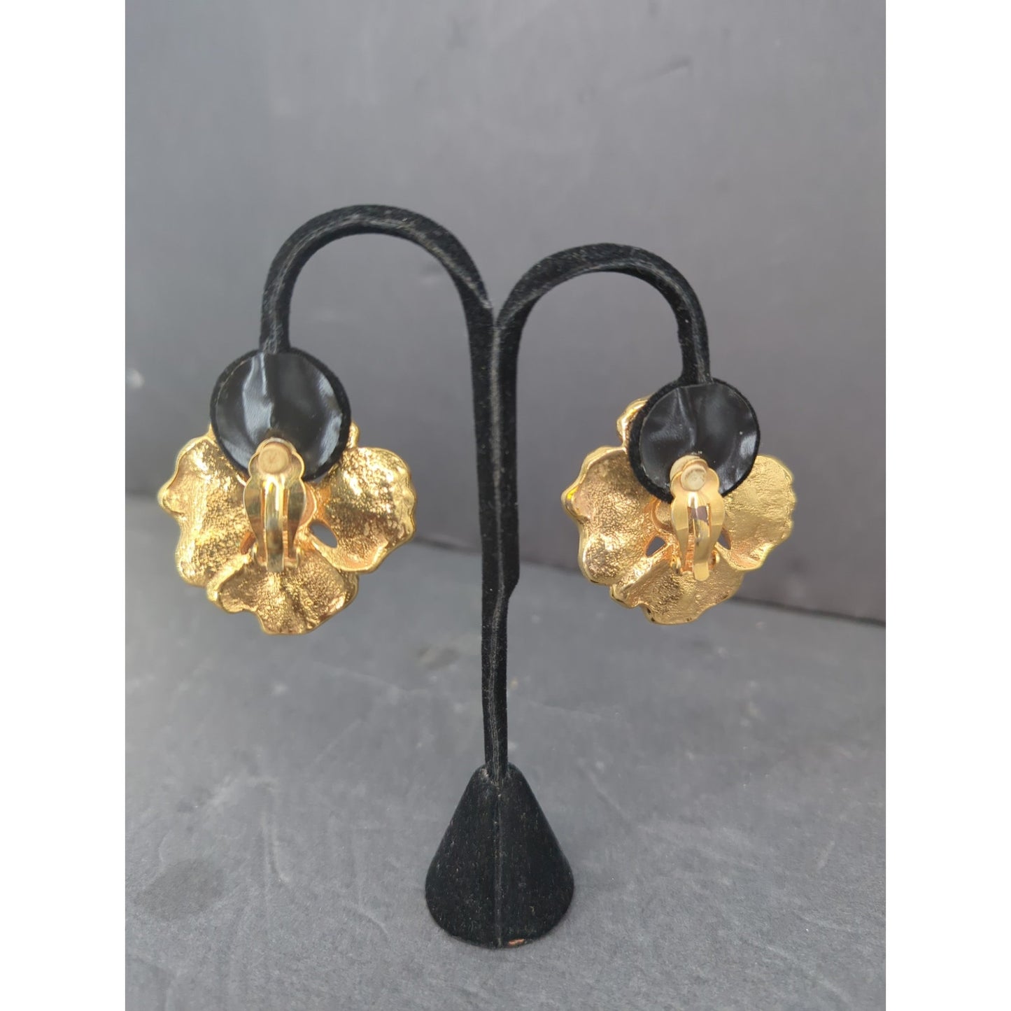 Vintage Pink Enamel Dogwood Flower Pierced Stud Earrings Retro Floral Jewelry