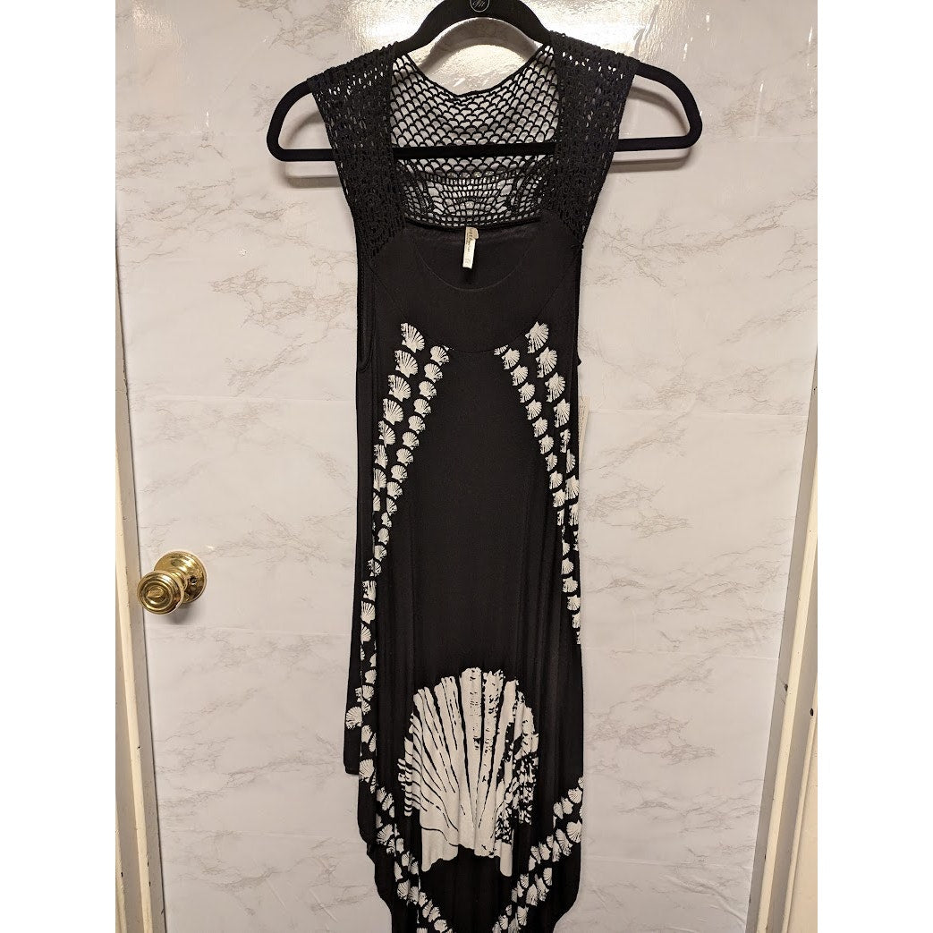India Boutique NEW black sleeveless dress Scallop graphic OneSize crochet detail