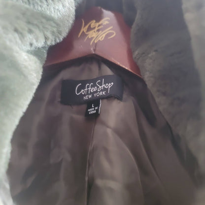 Coffee Shop NY size Large NEW Olive Green Women's Faux Fur Hooded Jacket Coat