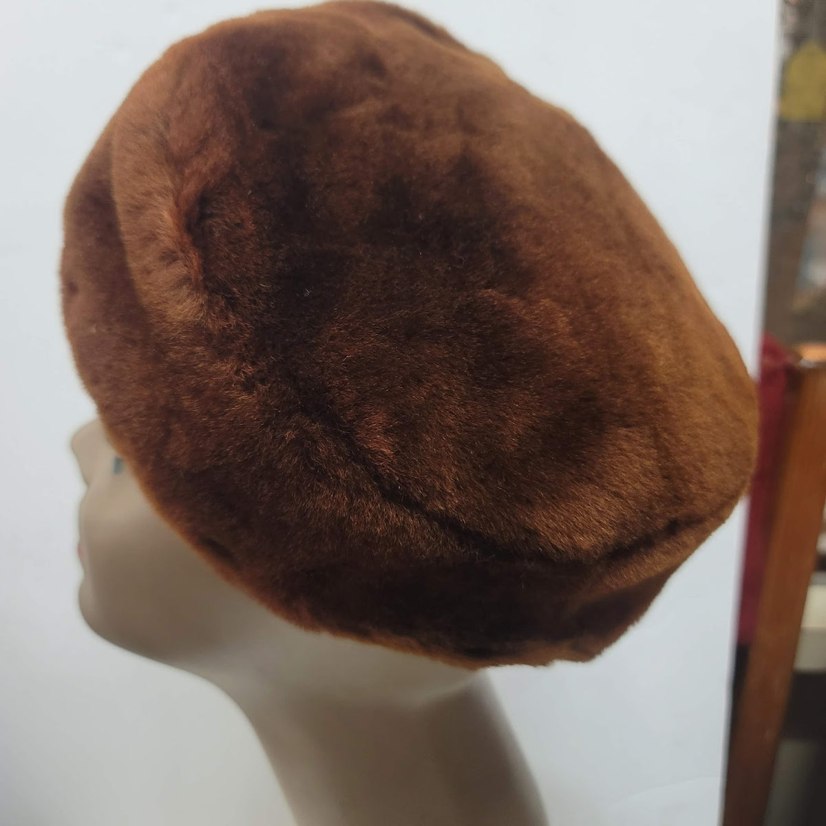 Vintage faux fur womens hat Size 7" Brown classic Pillbox