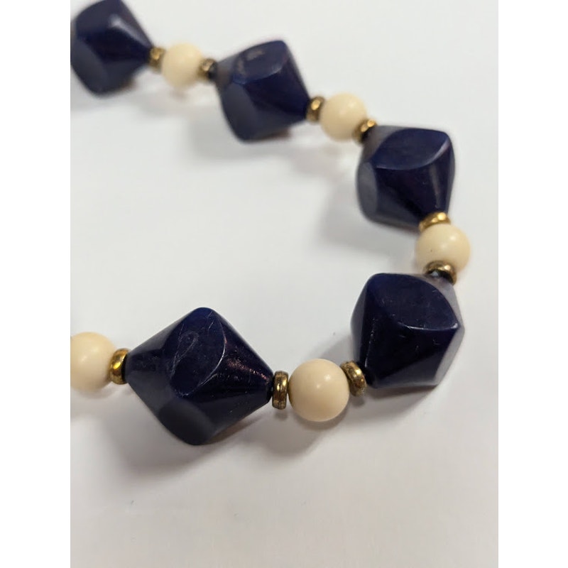 Vintage Fashion Necklace beaded Black Cream Graduating round freeform 60s
