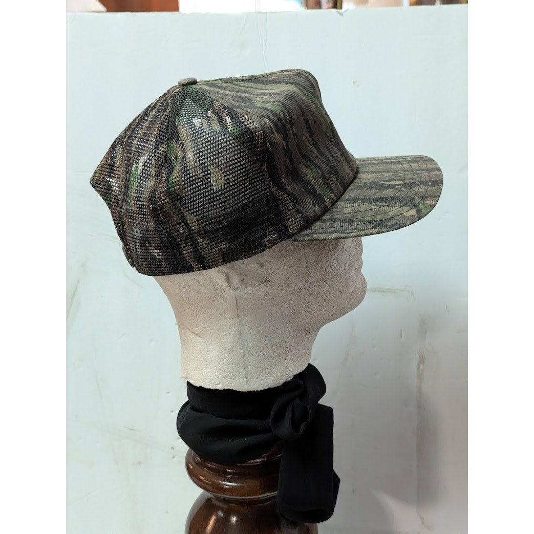 VINTAGE Paramount Snap Back Adjustable TRUCKER Hat Mesh Foam Cap USA Comouflage