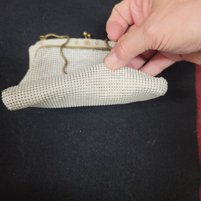 Vintage OROTON made Germany metal mesh purse handbag floral kiss clasp cream