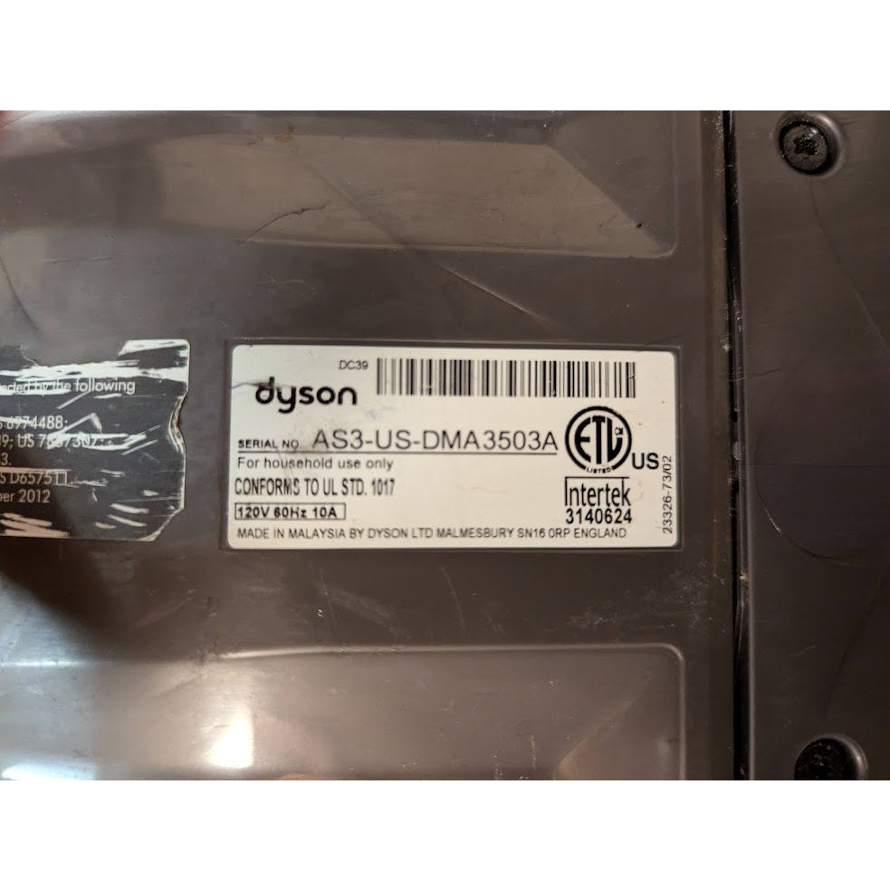 Dyson DC 39 Big Ball Canister Vacuum no attachments WORKS