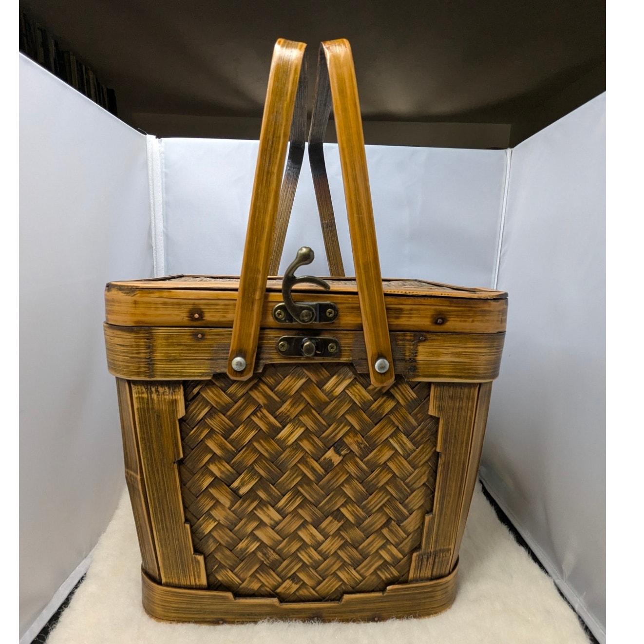 Vintage Bamboo Rattan Box Purse Top Handle Woven Sewing Basket Lunch Pail 70's