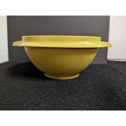 Vintage Tupperware Avocado Green Servalier Square Mixing Bowl No lid Large