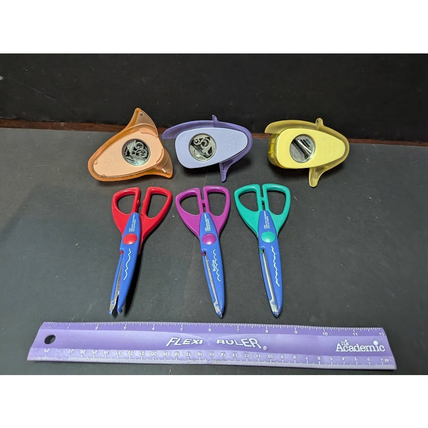 Miscellaneous crafting tools SCRAPBOOKING paper punches ruler