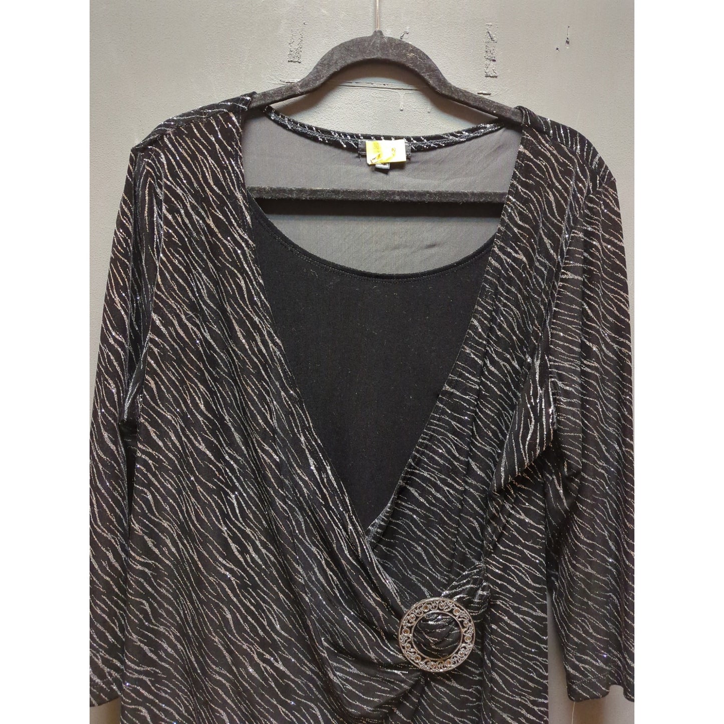 Vtg Elementz Faux Wrap Top Size 1X Black Velvet Silver Sparkly Y2K Holiday Glam