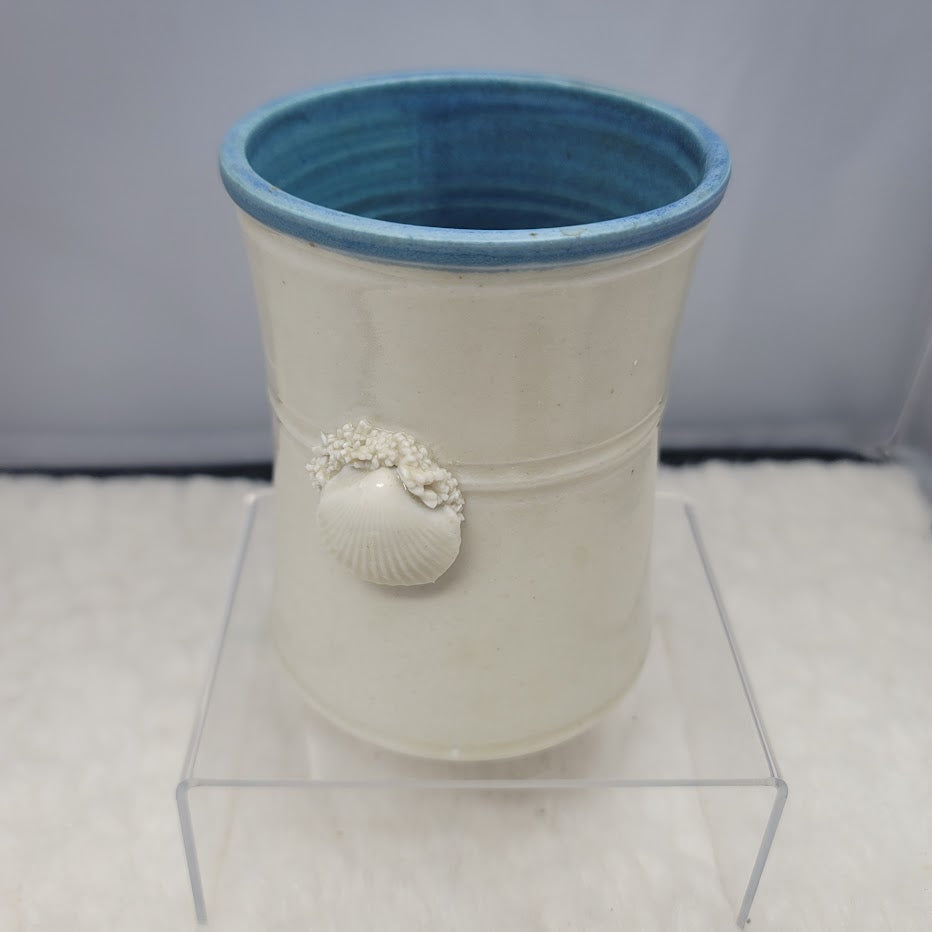 Wakulla Clay '86 Handmade Art Studio Pottery Vase Tumbler White Blue Sea shell