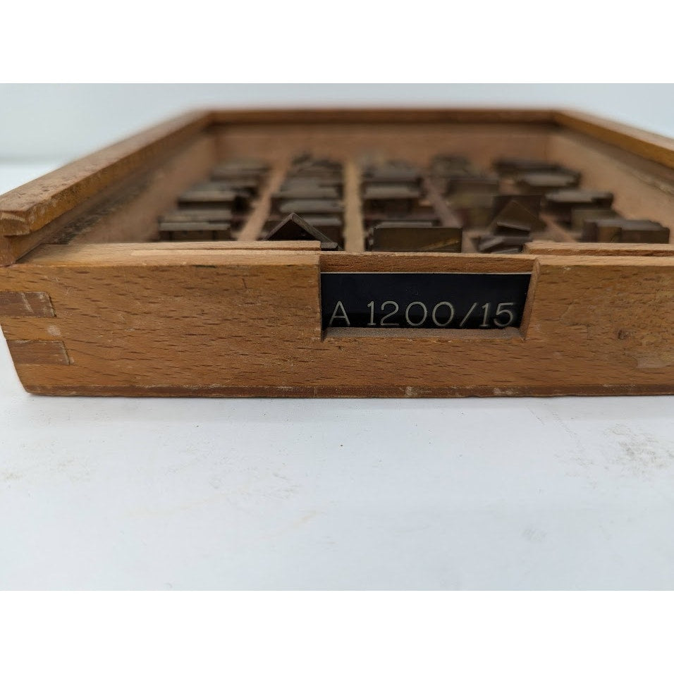 Gravograph Miscellaneous BRASS letters Typeset Printer 3/4" tall 2 LBS woodbox