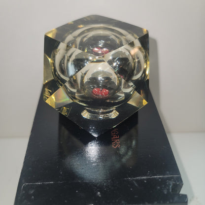 Vintage acrylic Lucite paperweight gambler Craps WORKING rolling DICE Casino