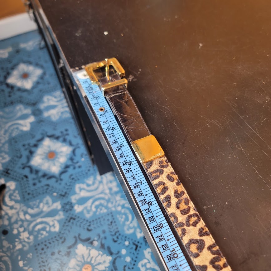 Avignon Leather Cheetah Print Belt Gold Buckle Black Brown Accent Medium