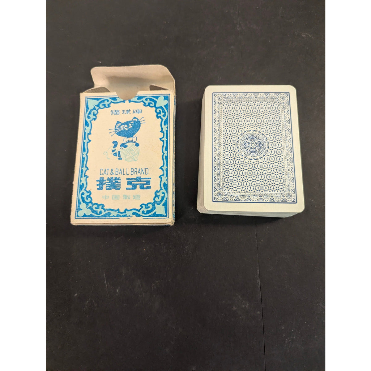 Vintage Cat Ball Brand 533 Playing Cards Deck Chinese Mascot Box