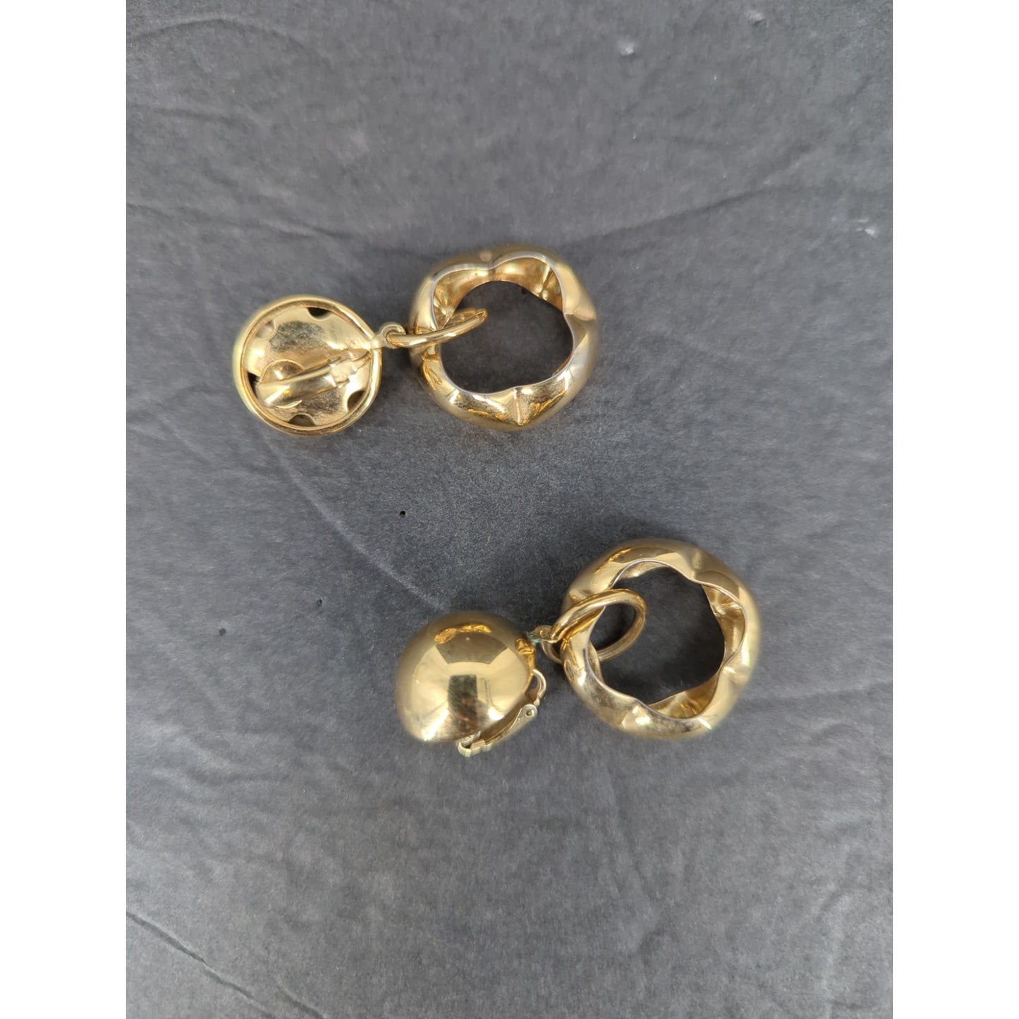 Vintage Gold Tone Swirl Knot Clip On Earrings Retro Jewelry Dangle MCM minimal