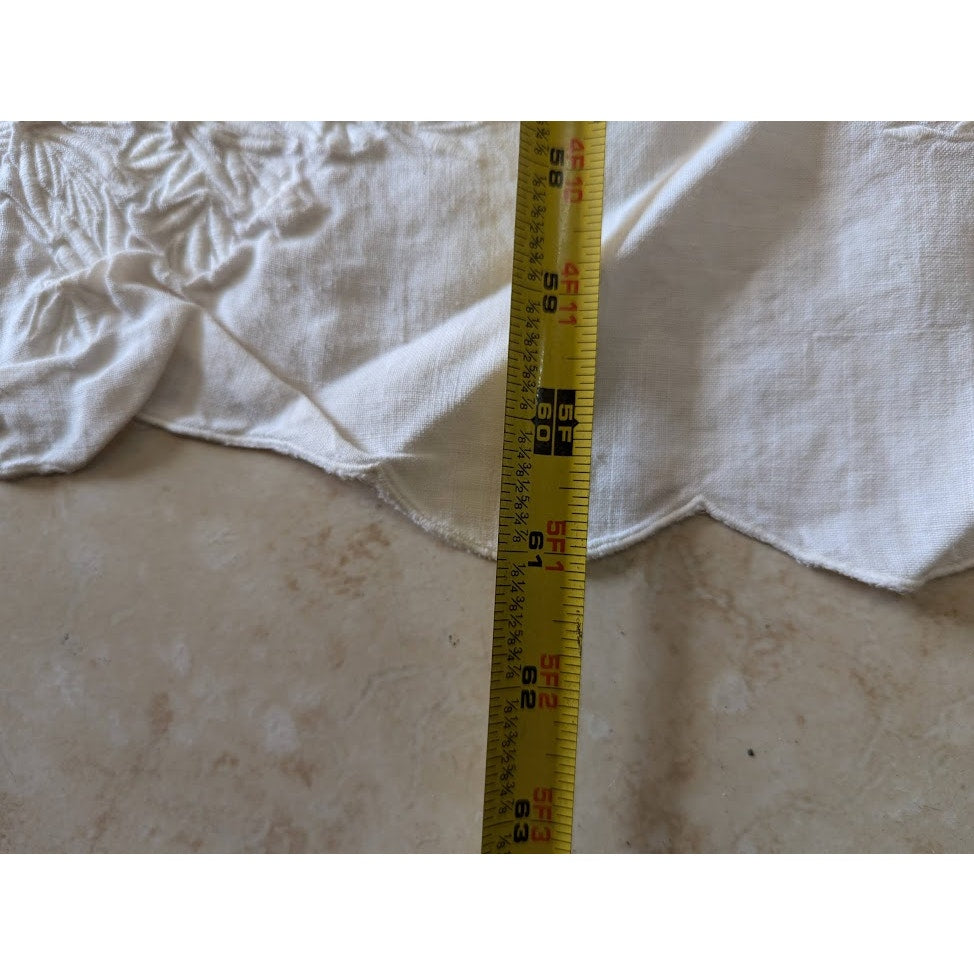 Oval linen Ivory vintage Tablecloth finish scallop edge Floral Raised Embroidery