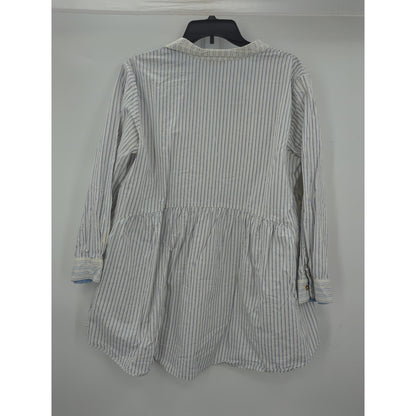 holding horses Size Large Blue white striped babydoll blouse top Anthropologie
