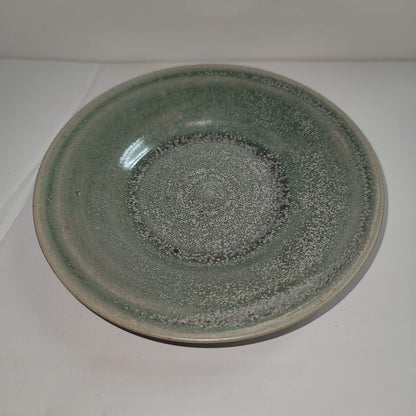 Handmade SUSAN Art Pottery Single Green Saucer Bread Plate Candle Holder Trinket