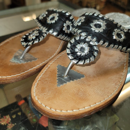 Stephen Bonanno 10M Palm Beach Silver Black Medallion Leather sandal Summer Flat