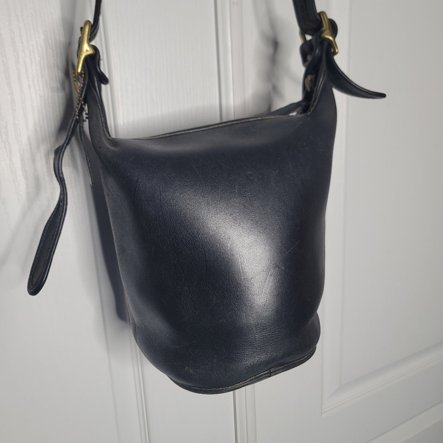 Vintage Coach Helen Berg's Legacy Bucket Duffle Bag black glove-tanned leather