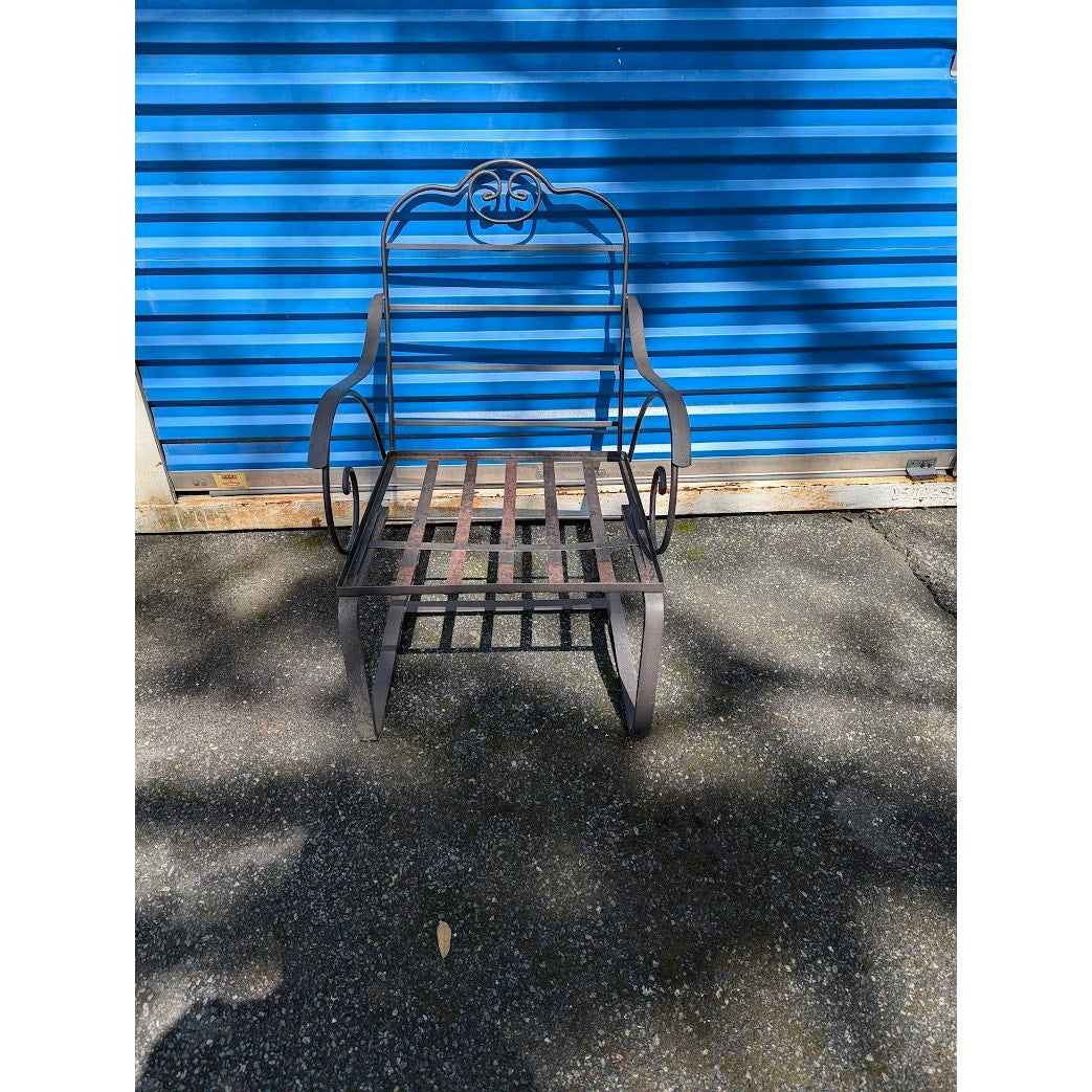 SECONDHAND SANDIES: outdoor patio metal chair bounce rocker