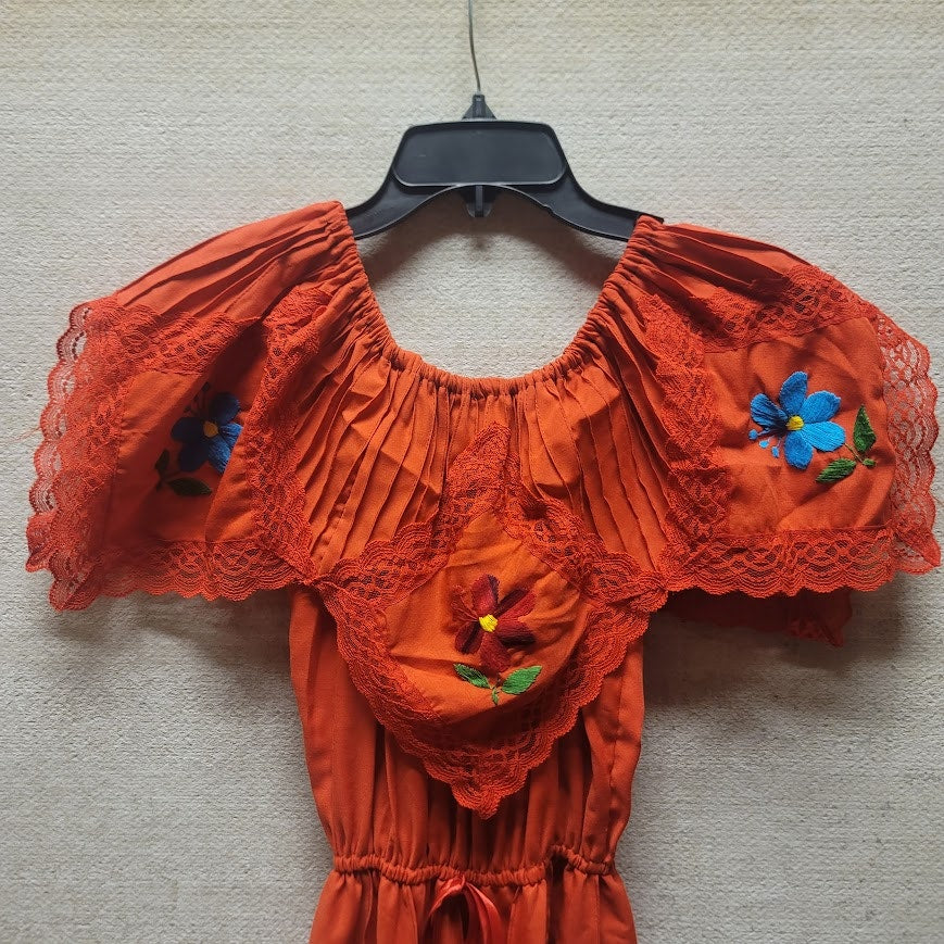 Red Mexican Pueblo Off Shoulder Embroidered Dress Medium Flower Elastic Waist