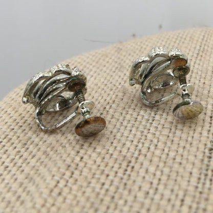 Vintage shell screw back earrings camino de santiago beach