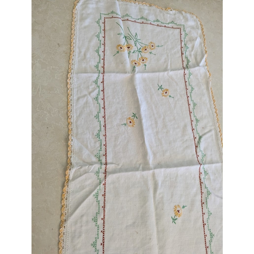 Vintage hand embroidered table runner with hand stiched edge Daisies Flowers