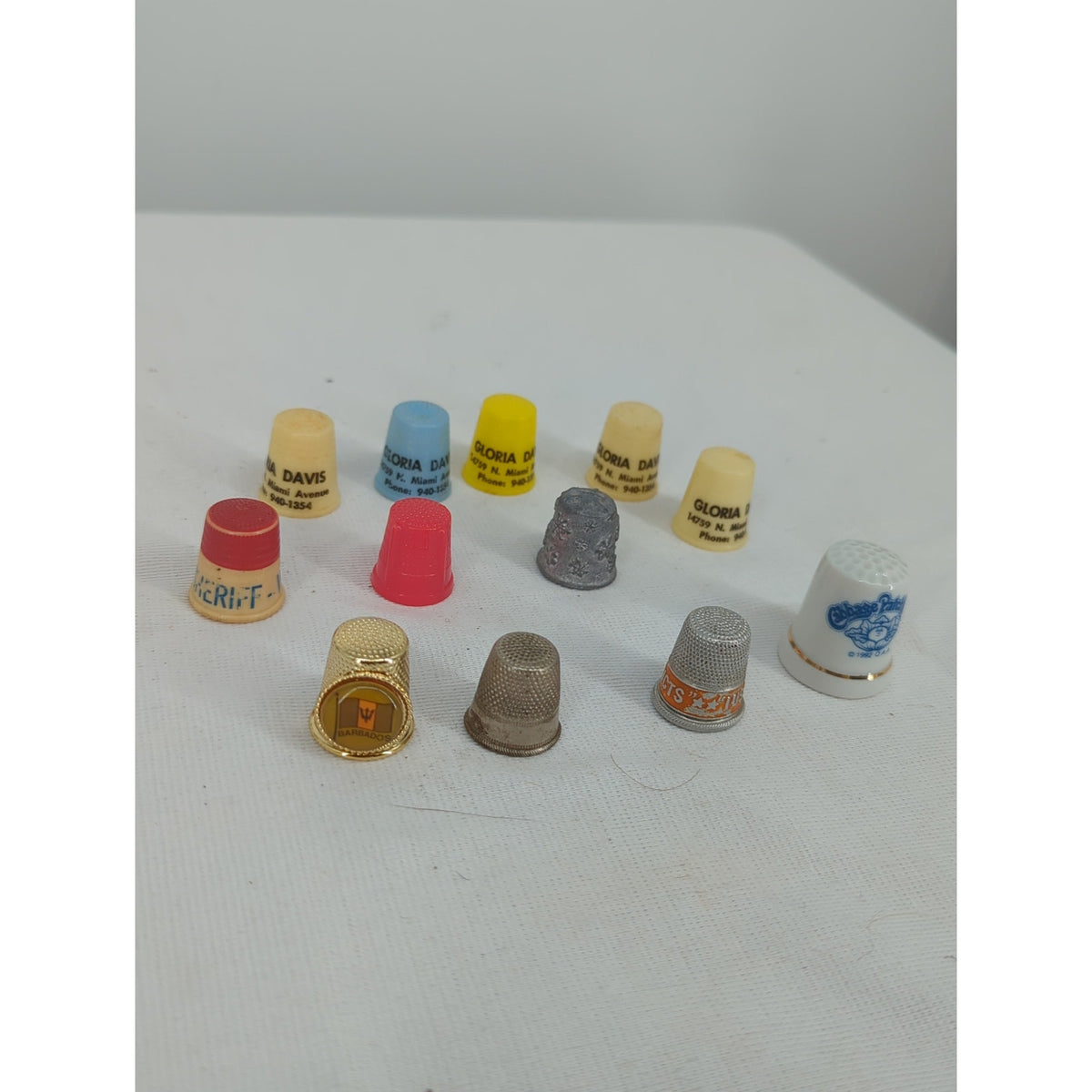 Lot of 12 Vintage And Modern Thimbles Advertising Souvenir Metal Cabbage Patch