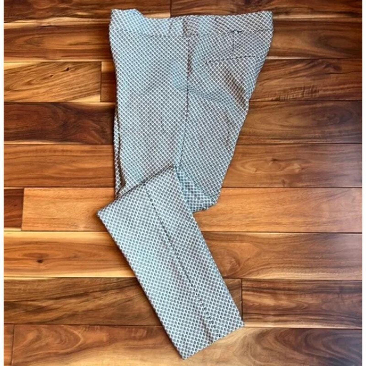 AMANDA & CHELSEA PLAID PANTS SLACKS Size 2 casual career new TROUSER geometric