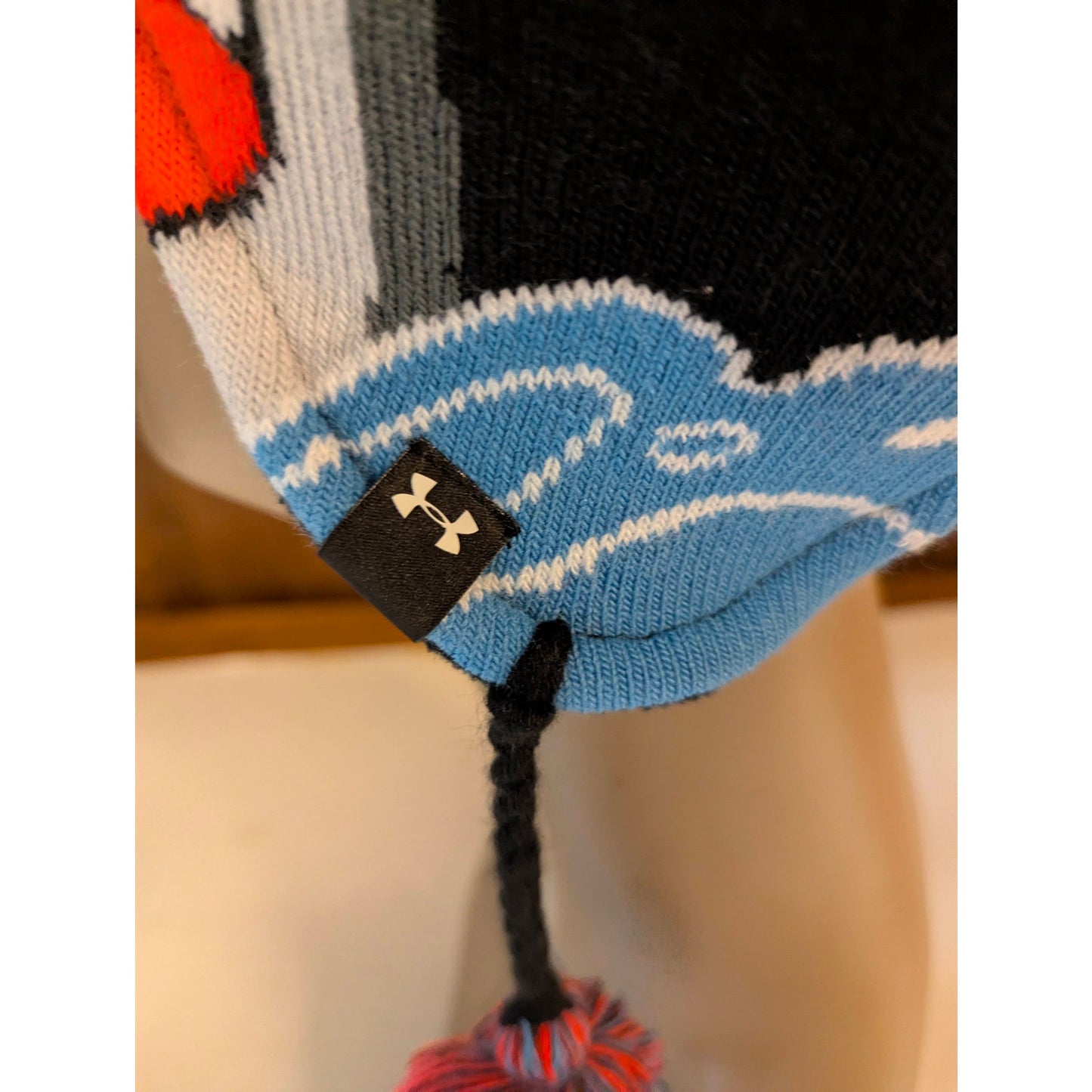 Under Armour Kids Shark Knit Winter Beanie Hat Fleece Lined Earflaps Pom