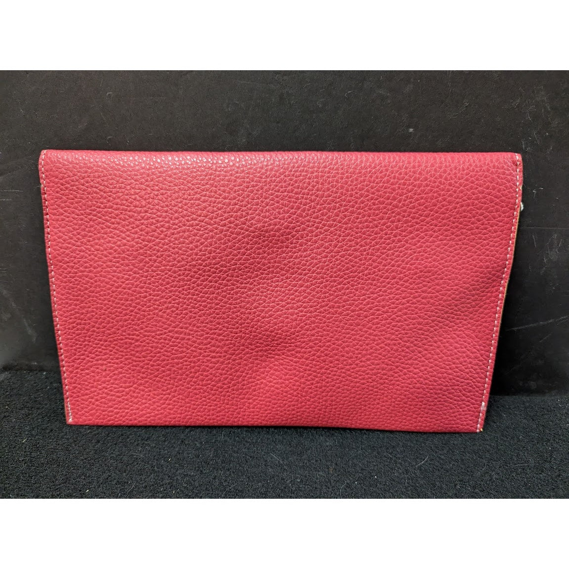Vegan Pebbled Leather Conververtible Clutch Purse Shoulder Bag gold chain clasp