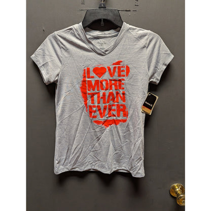 Reebok "Love More Than Ever" Graphic Short Sleeve T-Shirt Size Large (12-14) NWT
