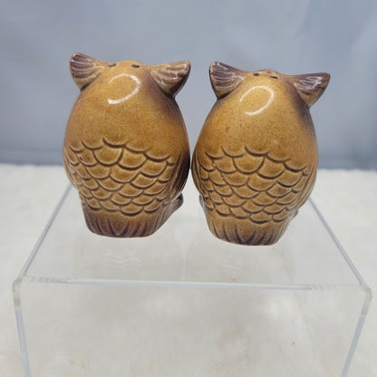Pair Vintage Japan Brown Googly Eye Salt Pepper Shaker Collectible Kitsch OWLS