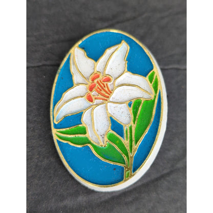 Vintage Cloisonne Enamel White Lily Flower Gold Tone Oval Pin Brooch