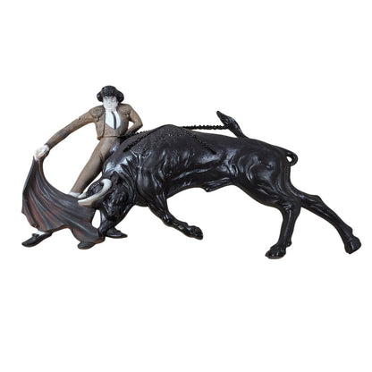 Bullfighter Wall Plaque LARGE Vintage 1968 Syroco Matador Bull Hanging