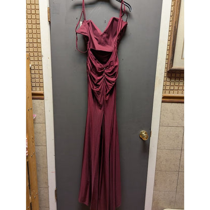 La Femme 27501 Burgundy Ruched Jersey Strappy Back Prom Gown Size 6