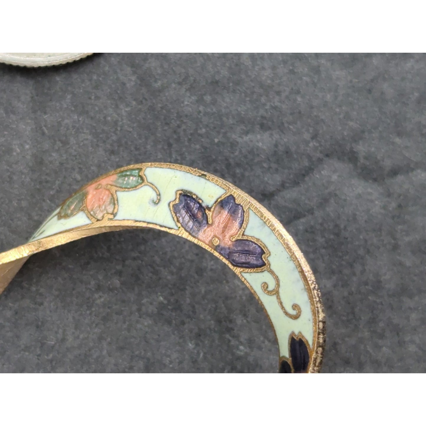 Vintage Gold Tone Spiral Cloisonne Dangle Earrings Swirl Pierced Y2K Boho