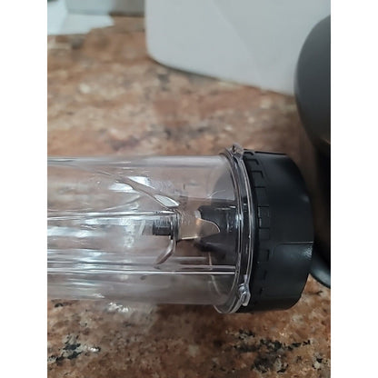 NINJA Professional 1500 Watts Machine, Pitcher, Lid, 2 bullet cups with lids