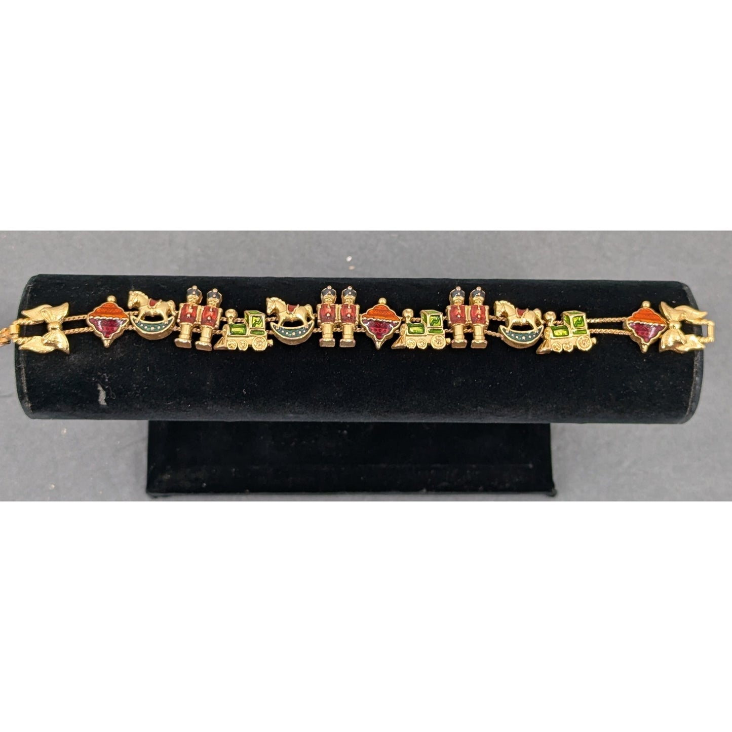 Vintage Fashion BRACELET Avon 8" toy soldiers enameled slide holiday