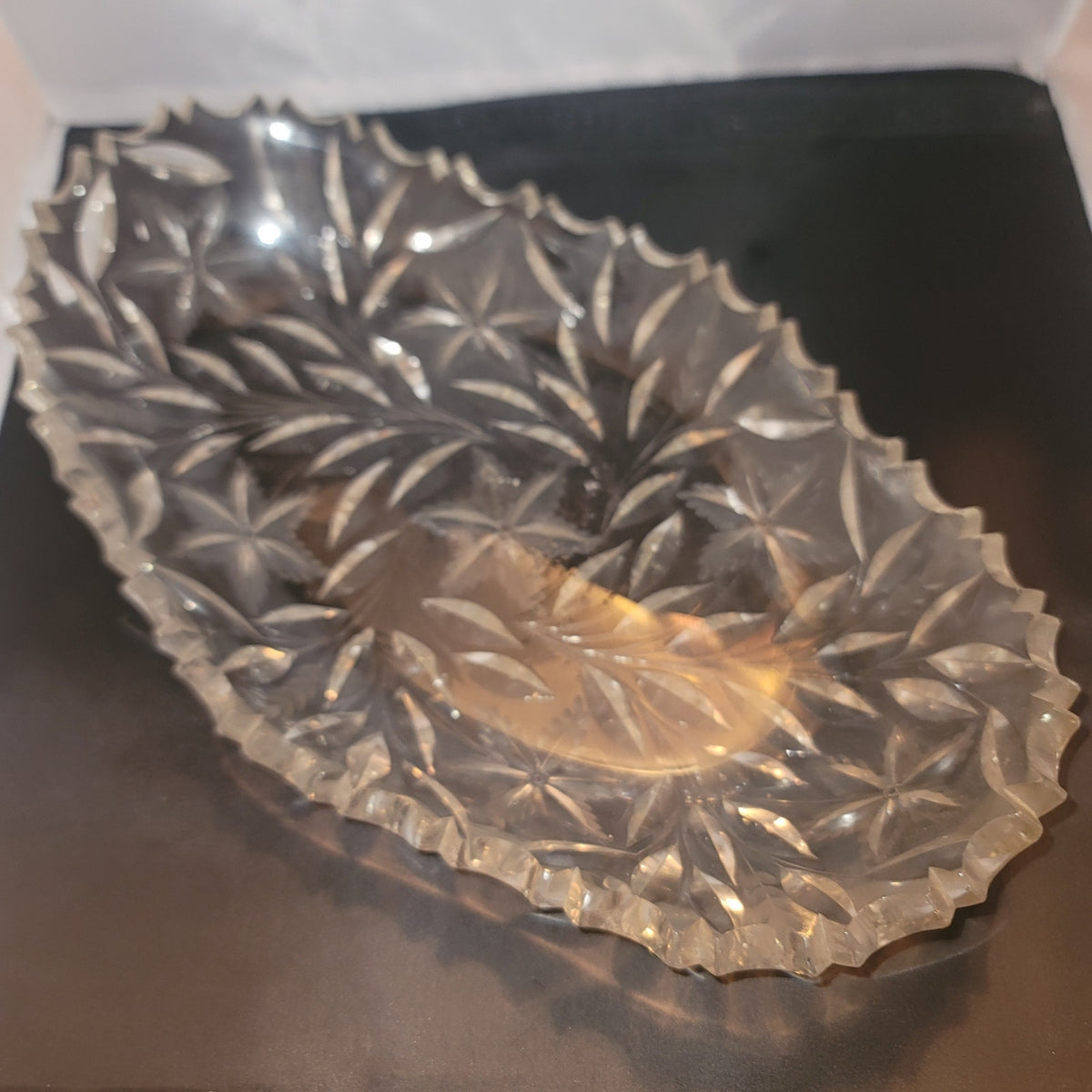 VINTAGE Large Clear Cut Glass Crystal Oval Serving Platter Starburst Pattern