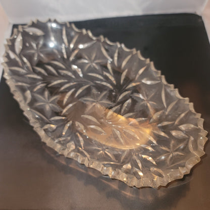 VINTAGE Large Clear Cut Glass Crystal Oval Serving Platter Starburst Pattern