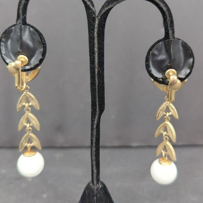 Vintage Gold Tone Faux Pearl Rhinestone Screw Back Clip On Earrings 1960s Glam