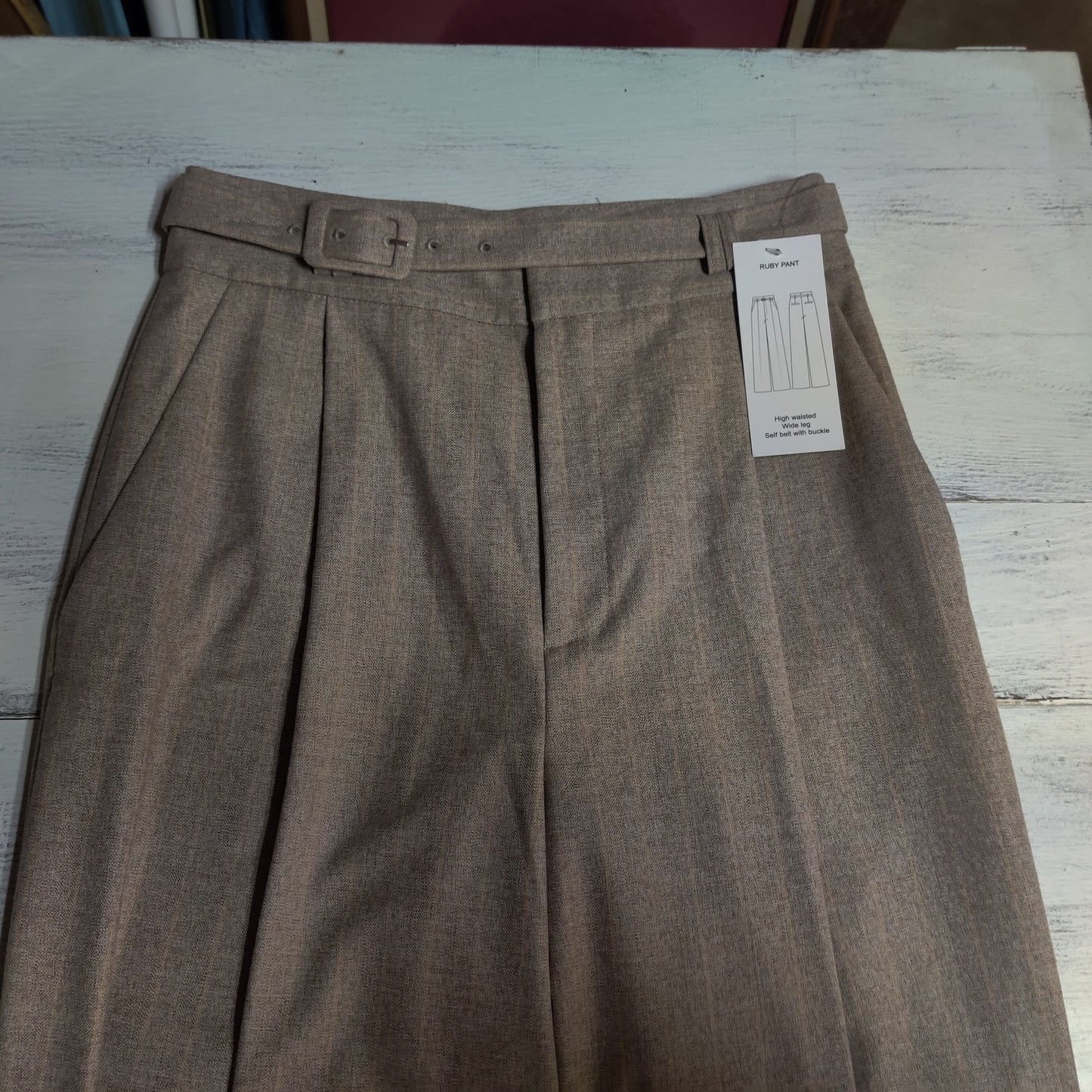Antonio Melani Pleated Trousers NWT 2 High Waist Wide Leg Tan Pinstripe Pants