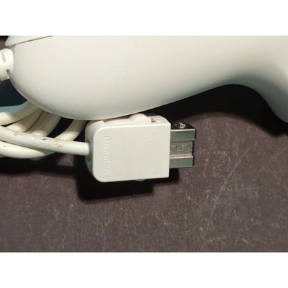 Preowned Wii Video Official OEM White Nintendo nunchuck for Nintendo Wii