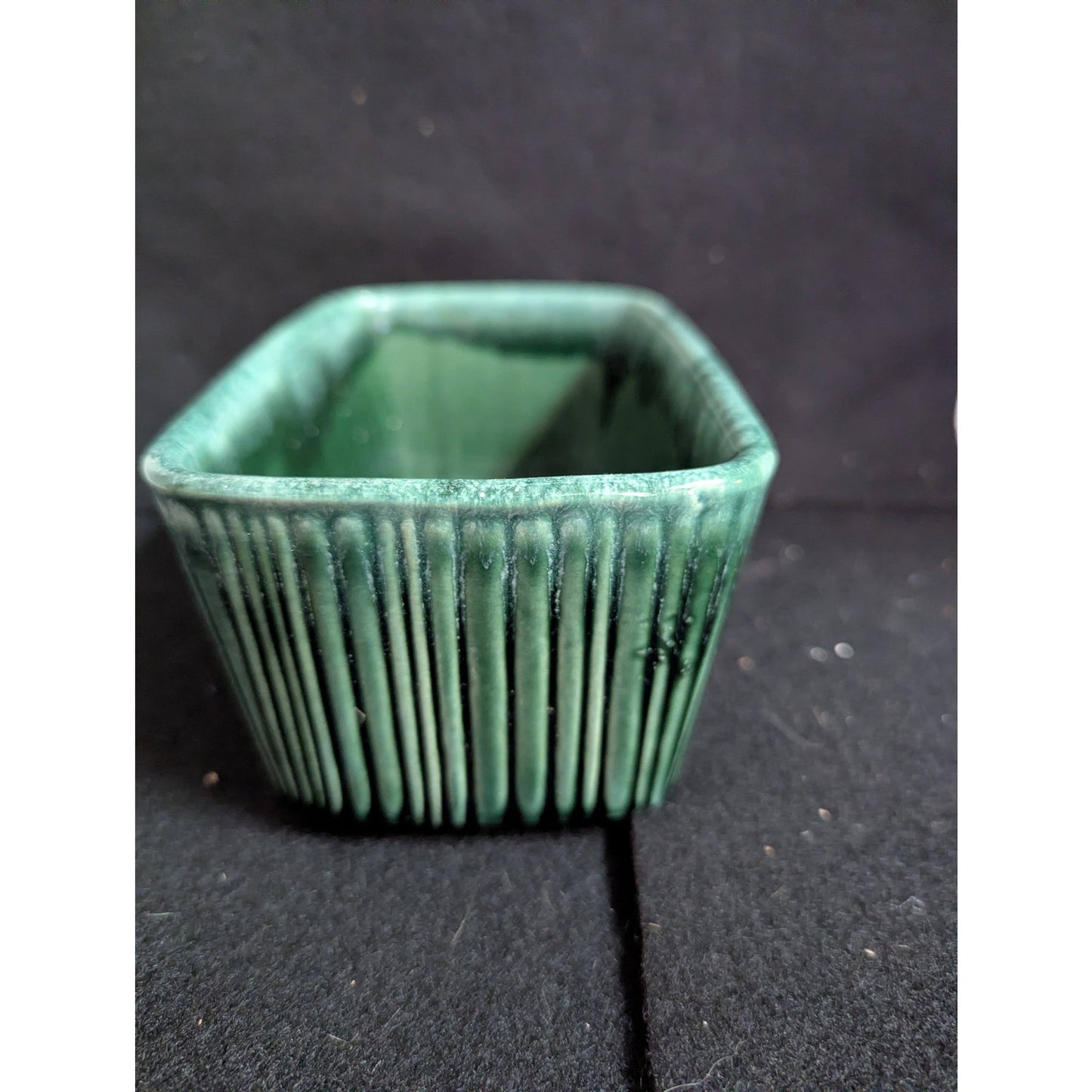 Vintage Hull Pottery Green Drip Glaze Ribbed Planter F67 Houseplant
