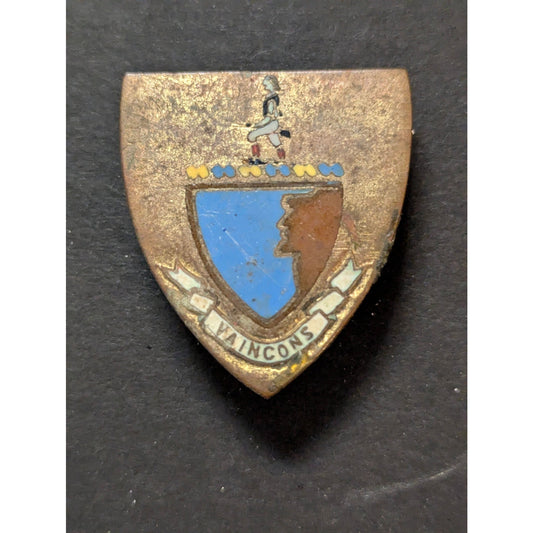 Vintage Vaincre ou Mourir Shield Insignia French Military Motto Screwback Badge