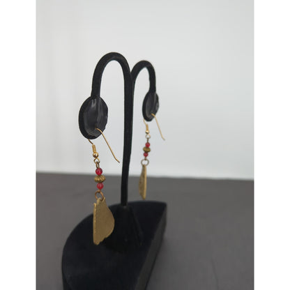 Vintage Brass Brutalist Cat Dangle Earrings 2.5 Inch Whimsical Boho Eclectic