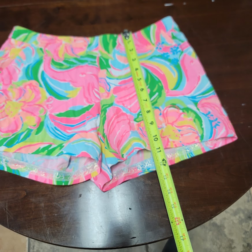 Lilly Pulitzer Size 4 Pink Green Blue shorts Pockets Side Zip Rayon Lightweight
