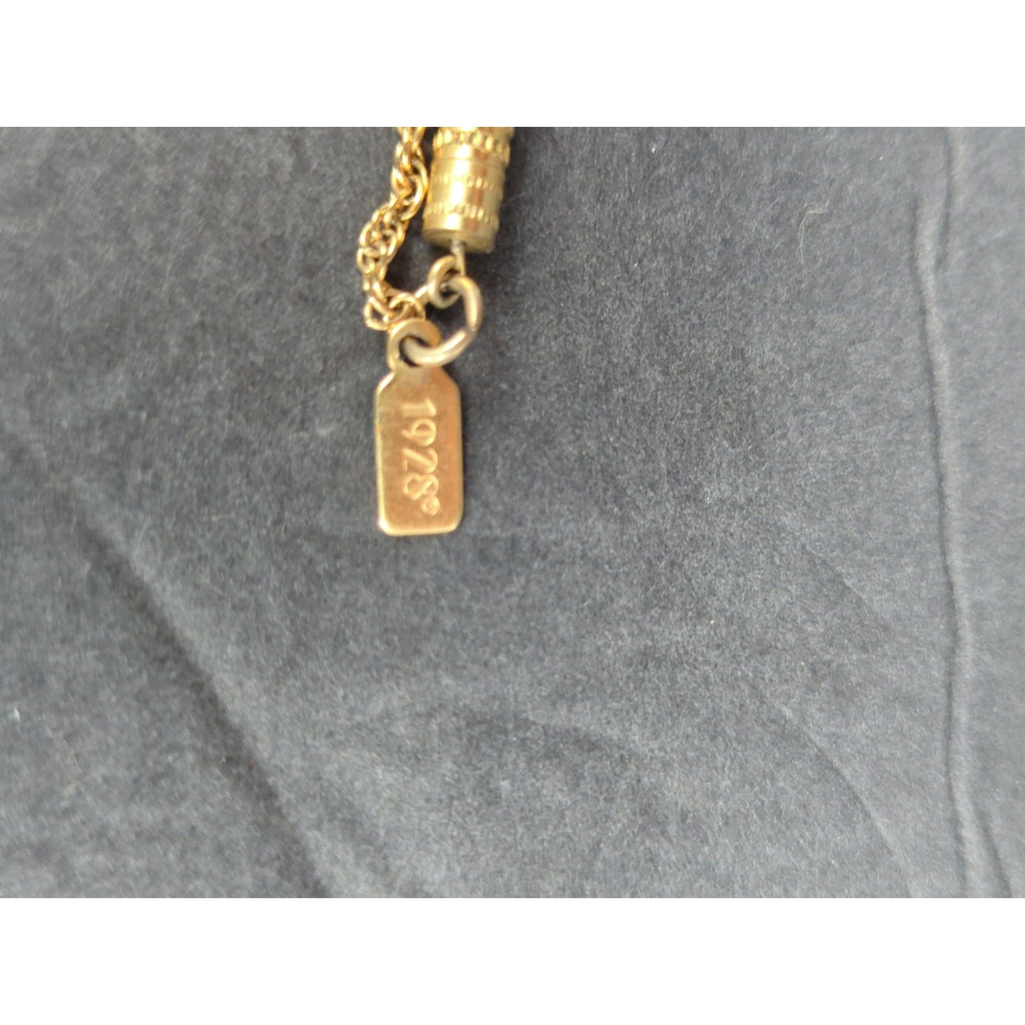 1928 Vintage Gold Tone Purse Pendant Long Chain Necklace Glam